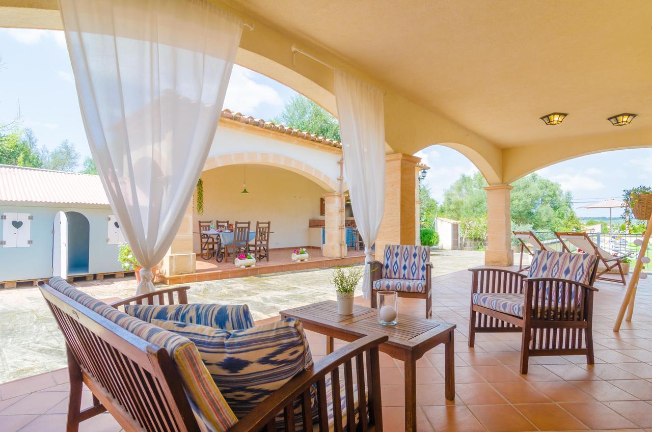 Ses Covetes Villa Petra  Buitenkant foto
